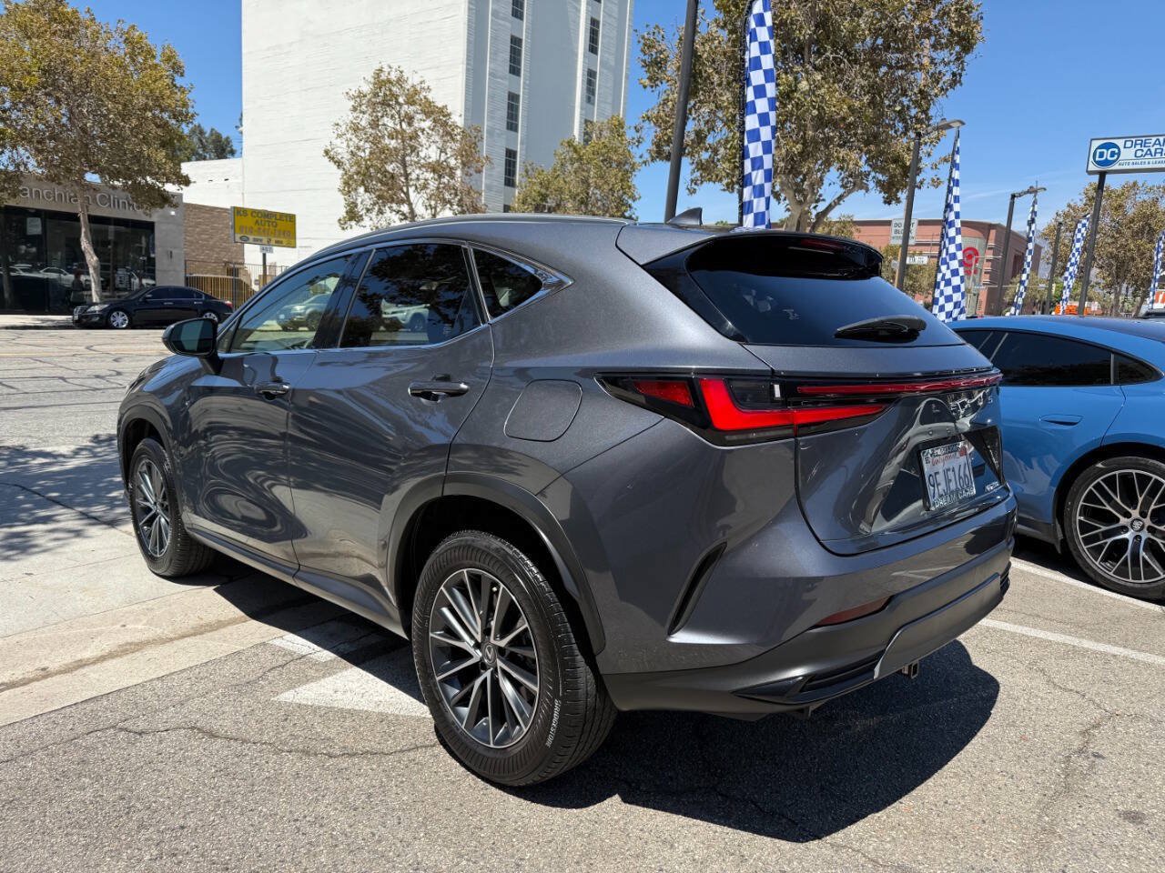Used 2023 Lexus NX 250 FWD image 14