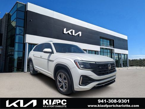 Used 2024 Volkswagen Atlas Cross Sport SEL R-Line AWD/4WD image 1