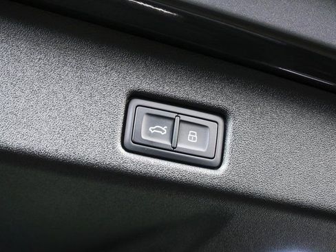 New 2026 Audi Q5 Prestige image 29