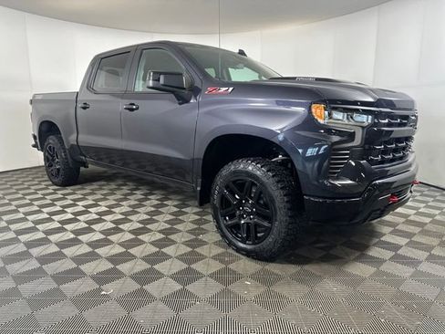 Used 2023 Chevrolet Silverado 1500 LT Trail Boss w/ Protection Package image 2