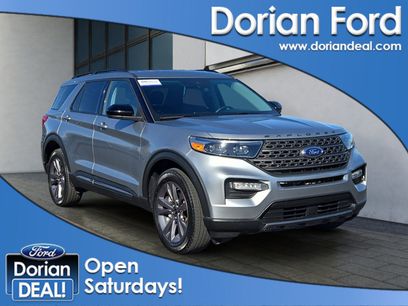 Certified 2023 Ford Explorer XLT w/ Equipment Group 202A