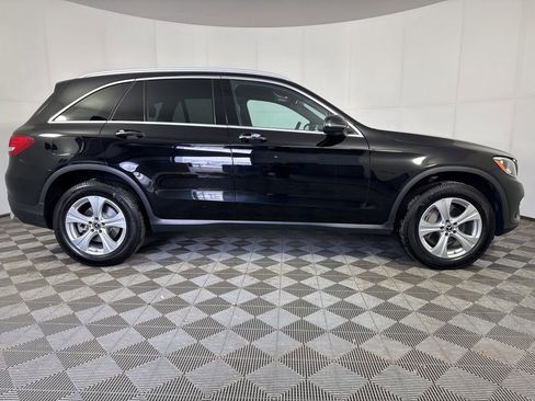 Used 2017 Mercedes-Benz GLC 300 4MATIC image 8