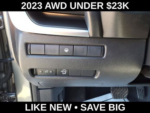 Used 2023 Nissan Rogue SV AWD/4WD image 17