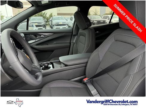 New 2026 Chevrolet Blazer EV LT FWD image 18