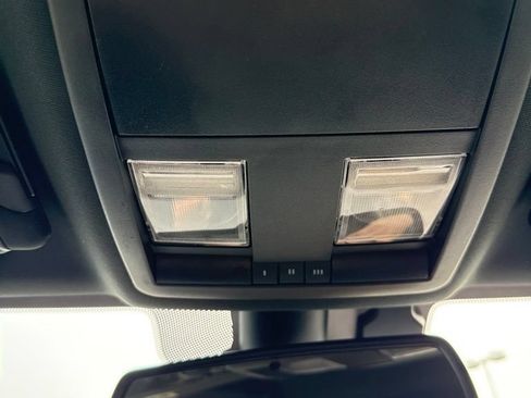 Used 2020 Dodge Challenger R/T w/ Shaker Package RWD image 22