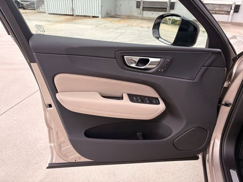Used 2026 Volvo XC60 B5 Plus w/ Climate Package image 22
