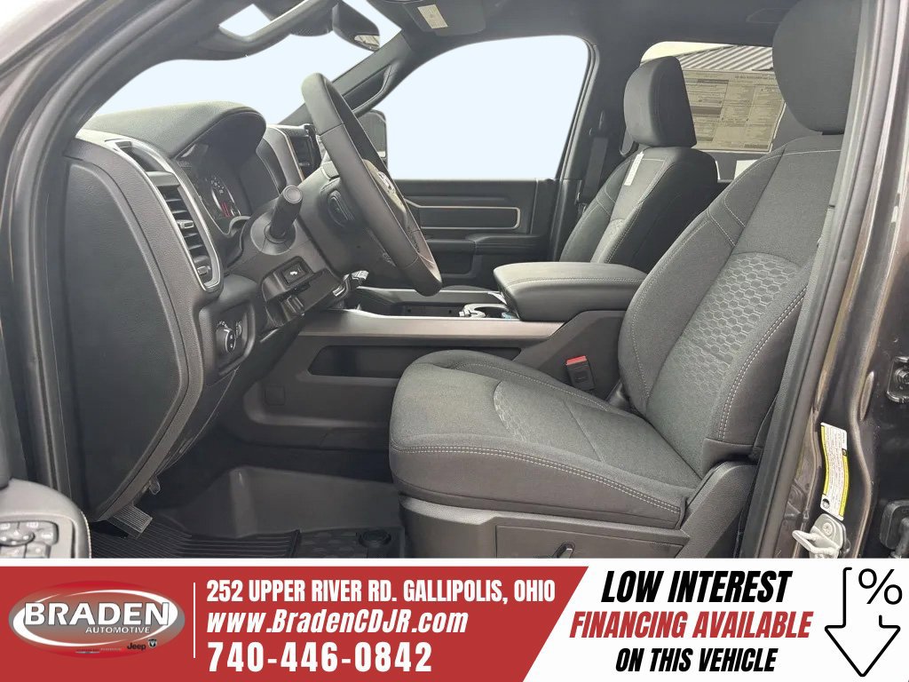 New 2026 RAM 2500 Big Horn AWD/4WD image 25