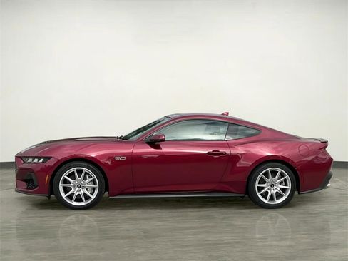 Certified 2025 Ford Mustang GT Premium image 3