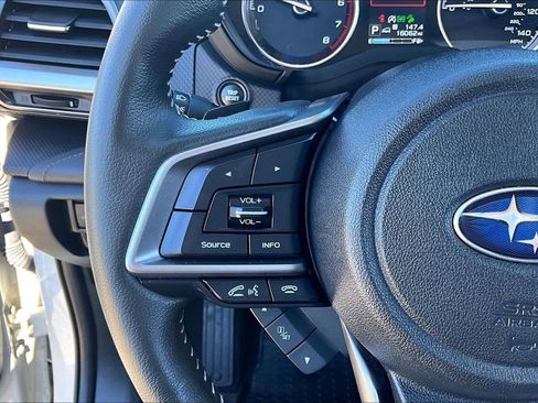 Used 2022 Subaru Forester Touring image 11