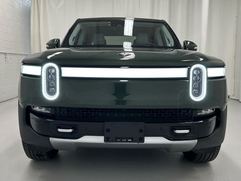 Used 2023 Rivian R1T Adventure image 5