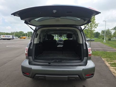 Used 2019 Nissan Armada Platinum w/ Captain's Chairs Package AWD/4WD image 10