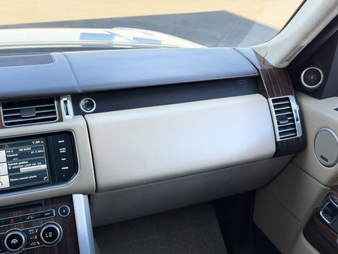 Used 2015 Land Rover Range Rover Autobiography image 27