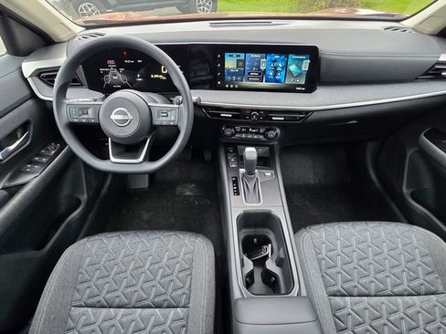 New 2026 Nissan Kicks SV w/ SV Premium Package AWD/4WD image 7