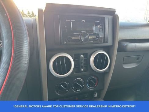 Used 2009 Jeep Wrangler Unlimited Sahara w/ Trailer Tow Group image 9