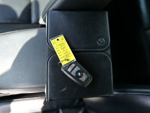 Used 2017 BMW X3 xDrive28i w/ Premium Package image 32