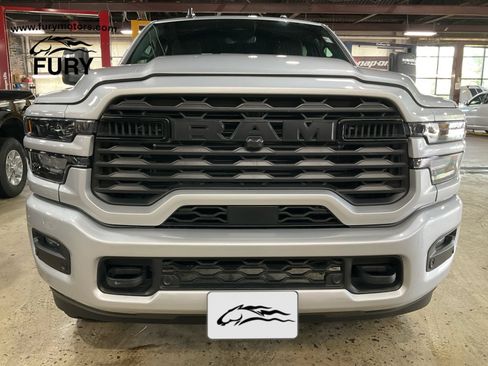 Used 2026 RAM 2500 Big Horn AWD/4WD image 33