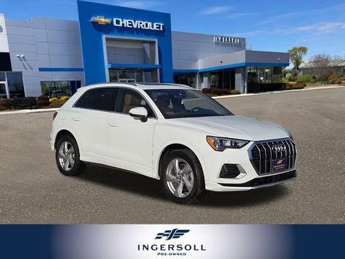 Used 2021 Audi Q3 2.0T Premium w/ Convenience Package image 1