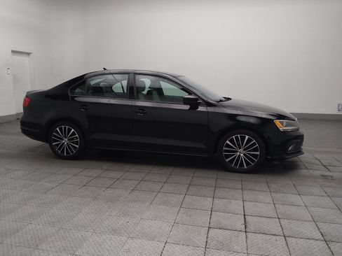 Used 2016 Volkswagen Jetta Sport FWD image 11