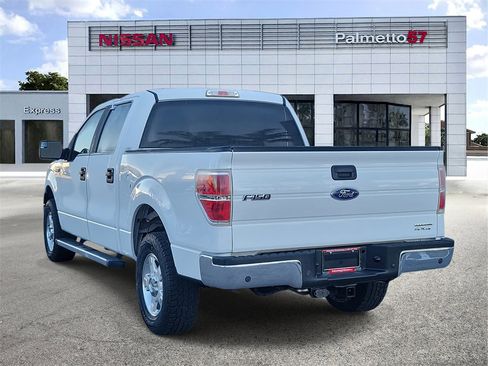 Used 2014 Ford F150 XLT w/ XLT Convenience Package image 4