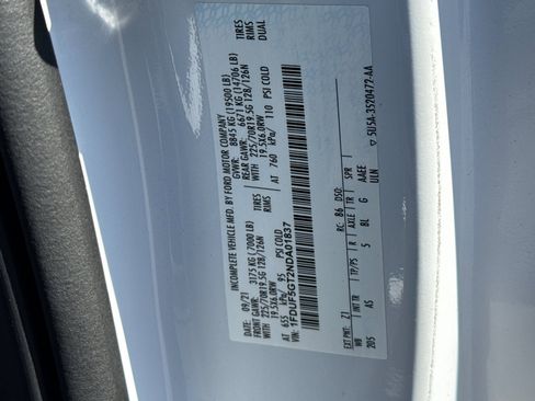 Used 2022 Ford F550 2WD Regular Cab Super Duty image 27