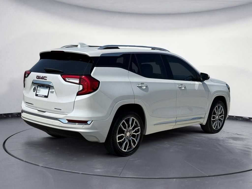 Used 2022 GMC Terrain Denali AWD/4WD image 7