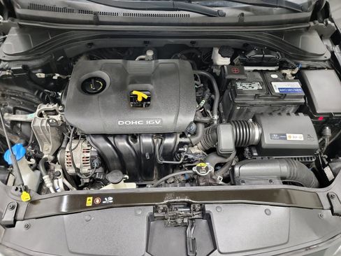 Used 2018 Hyundai Elantra SEL image 24