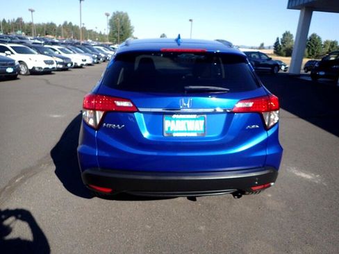Used 2019 Honda HR-V EX image 4