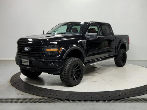 Used 2024 Ford F150 XLT AWD/4WD image 4