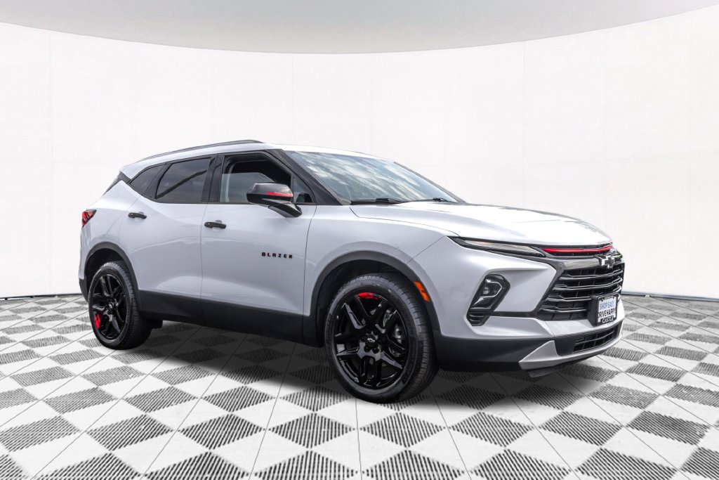 Used 2023 Chevrolet Blazer LT w/ Convenience Package AWD/4WD image 13