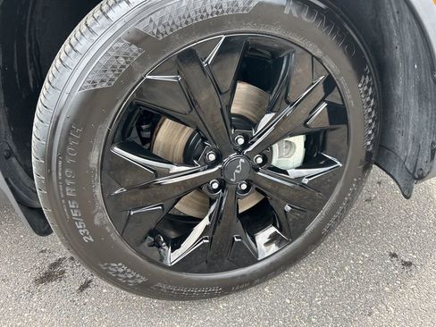 Used 2025 Kia Sportage X-Line w/ Premium Package image 9