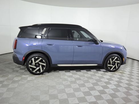 Used 2026 MINI Cooper Countryman S w/ Comfort Package Max image 4