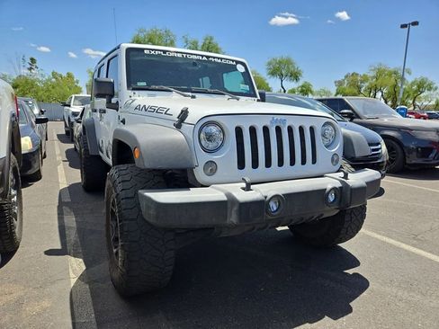Used 2017 Jeep Wrangler Unlimited Sport w/ Quick Order Package 24S AWD/4WD image 5