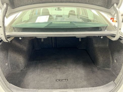 Used 2022 Nissan Altima 2.5 SV FWD image 23