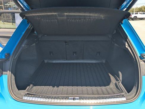 Used 2022 Audi Q3 2.0T Premium Plus AWD/4WD image 12