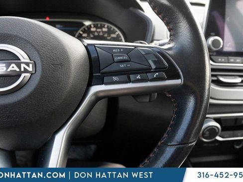 Used 2024 Nissan Altima 2.5 SR image 12