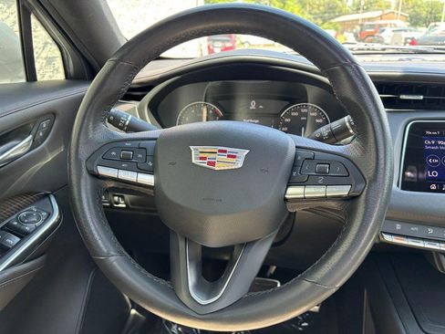 Used 2020 Cadillac XT4 Sport w/ Driver Awareness Package FWD image 16