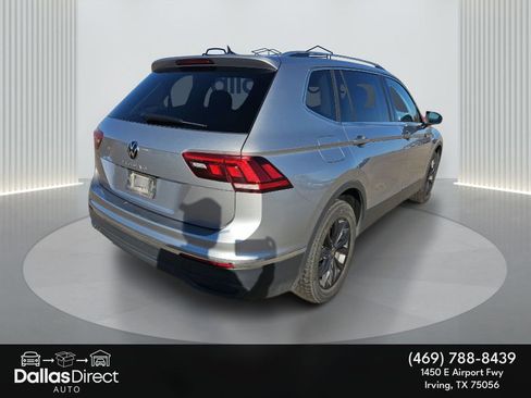 Used 2024 Volkswagen Tiguan SE image 6