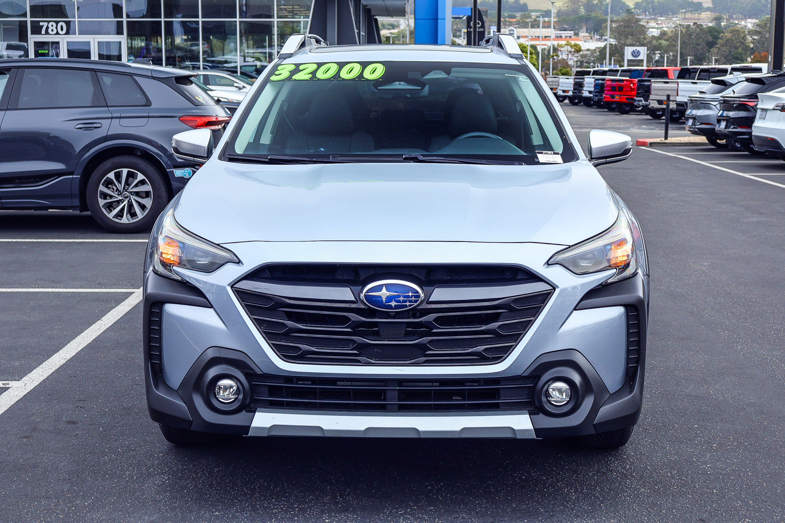 Used 2023 Subaru Outback Touring XT AWD/4WD image 18