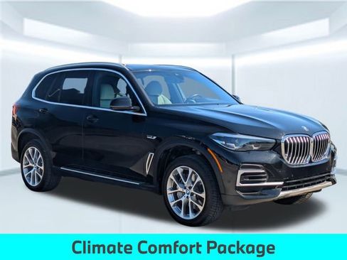 Used 2023 BMW X5 xDrive45e image 9