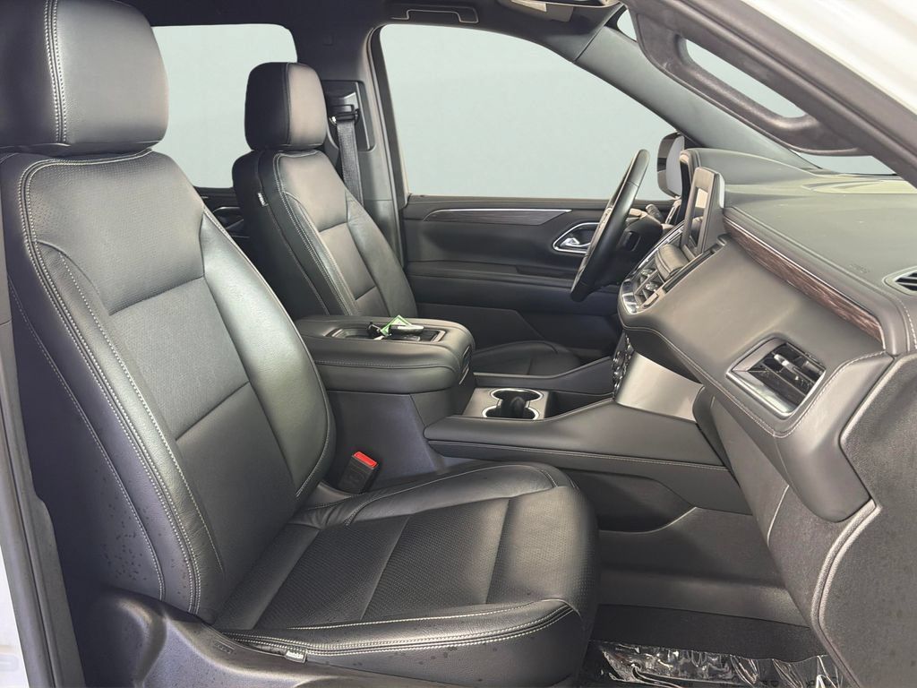 Used 2024 Chevrolet Tahoe LS RWD image 35