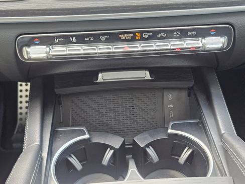 New 2026 Mercedes-Benz GLS 450 4MATIC image 19