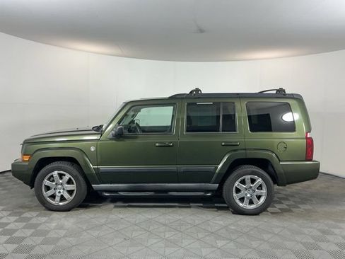 Used 2007 Jeep Commander Sport AWD/4WD image 8