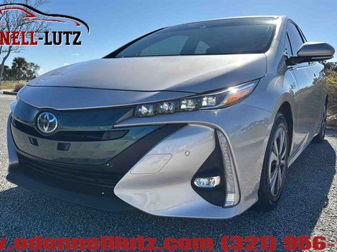 Used 2019 Toyota Prius Prime Advanced image 30