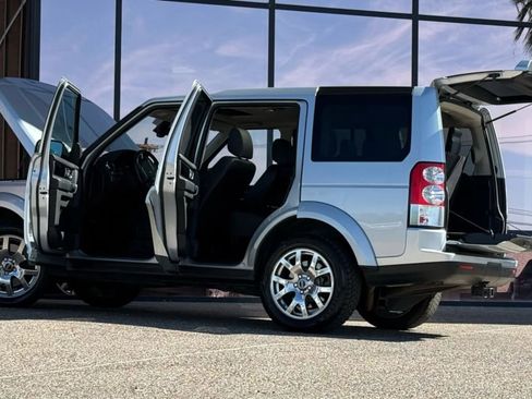 Used 2011 Land Rover LR4 HSE LUX image 30