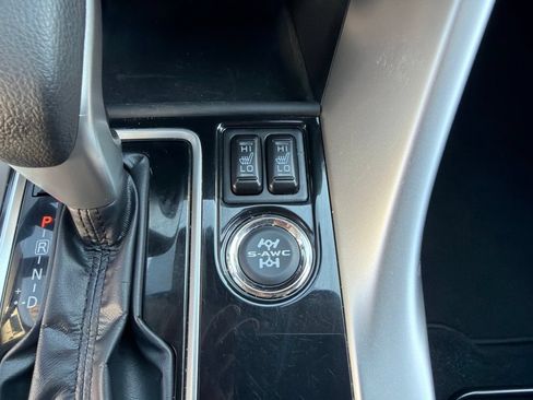 Used 2024 Mitsubishi Eclipse Cross LE AWD/4WD image 30