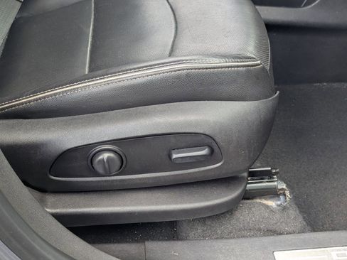 Used 2018 GMC Terrain Denali image 37