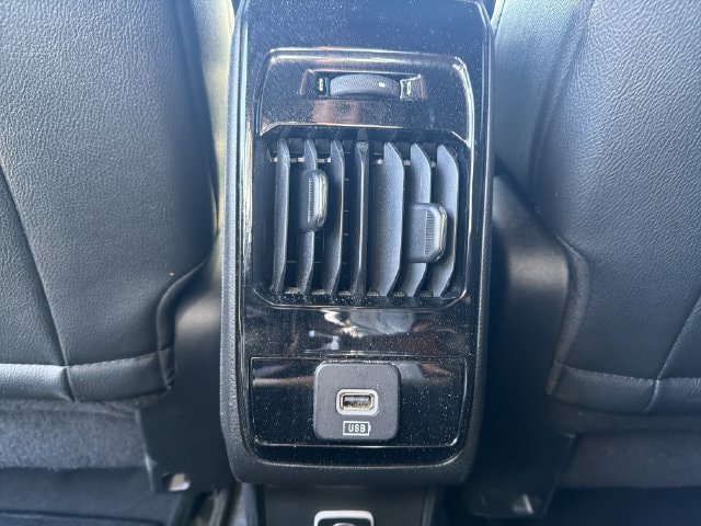 Used 2024 Jeep Compass Latitude AWD/4WD image 22