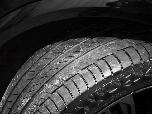 Used 2026 Cadillac Lyriq V image 94