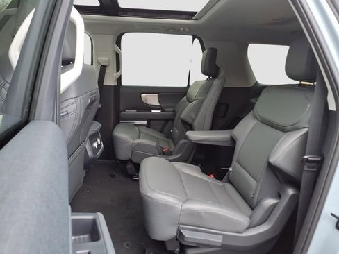 New 2026 Ford Expedition Max Active AWD/4WD image 6