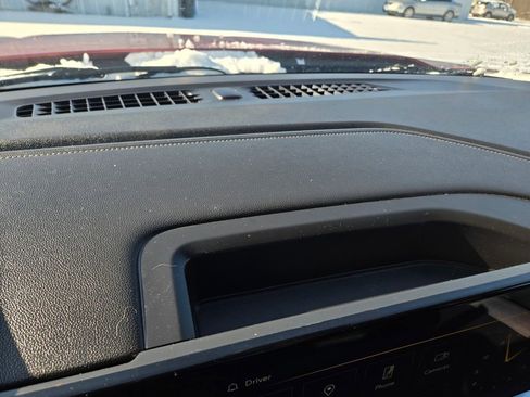 Used 2023 Chevrolet Silverado 1500 LT image 7